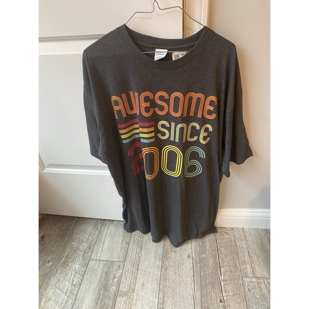 Awesome Since 2006 ~  Birthday Retro Gray T-shirt Man/ Unisex Size XXL